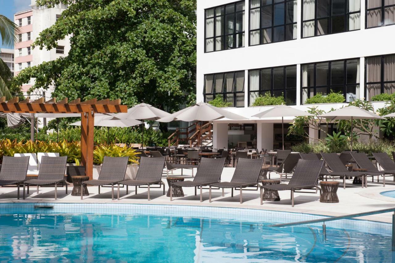 วิช โฮเต็ล ดา บาเอีย Hotel ซัลวาดอร์ ภายนอก รูปภาพ The hotel's pool